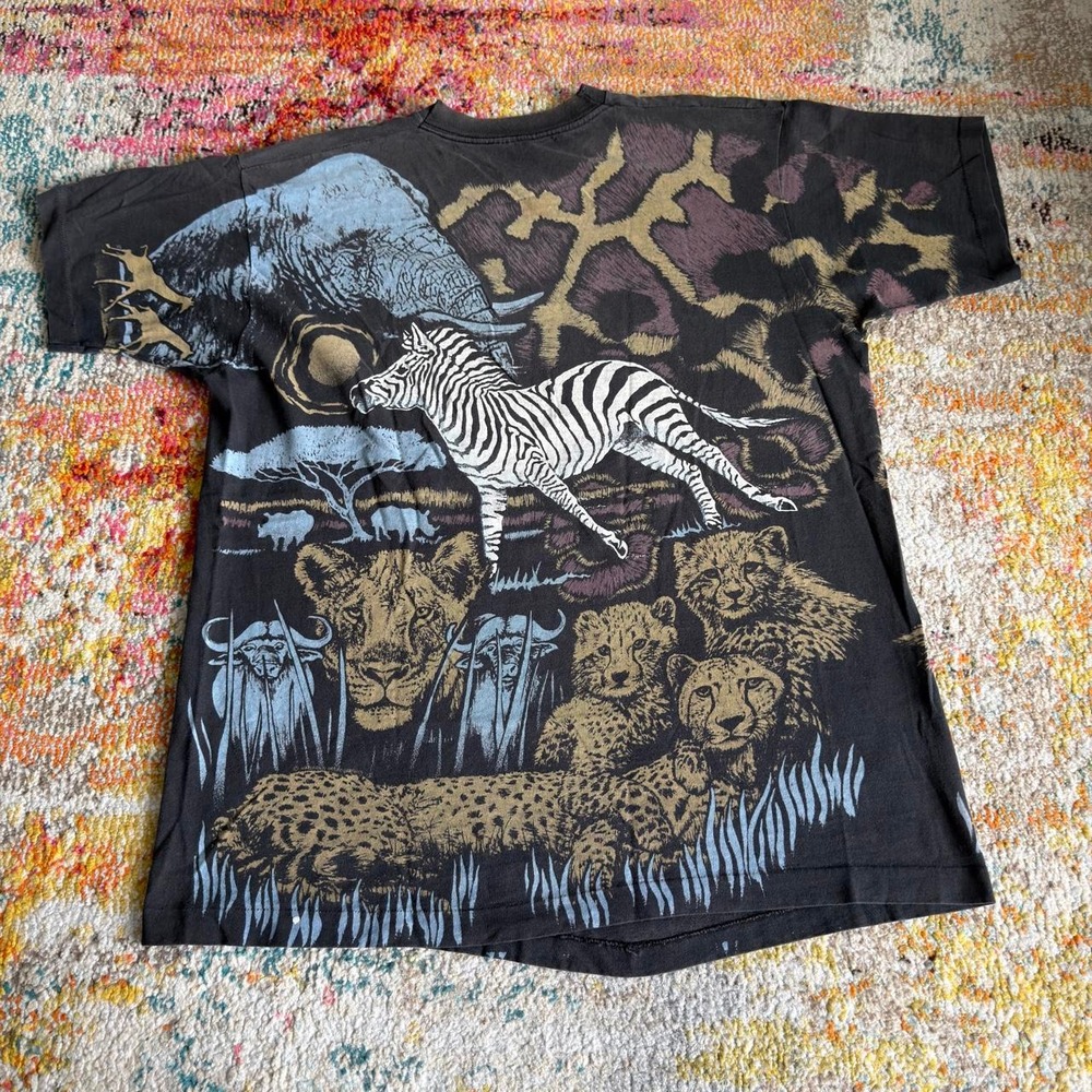 Vintage 90s Safari Animals All Over Print T Shirt Mens XL Black Single Stitch - Picture 4 of 8